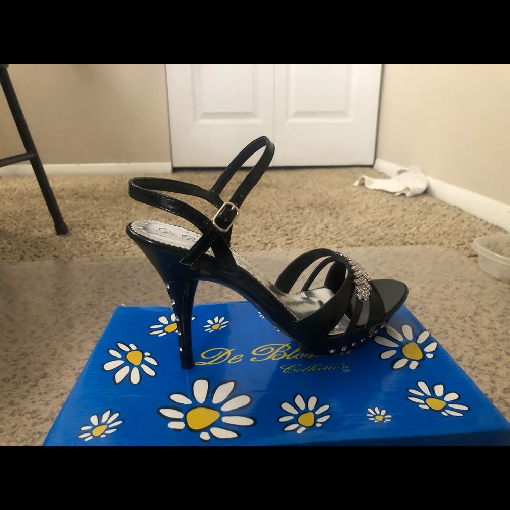 Sexy, rhinestone heels